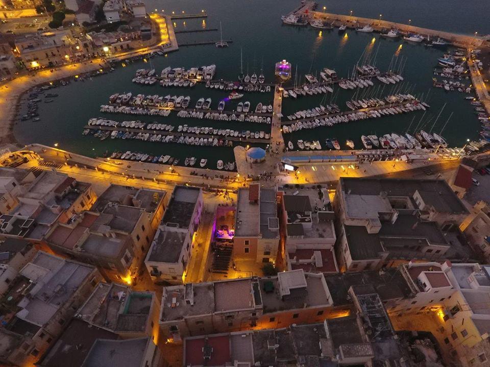 B&B La Baia Sea Rooms Bisceglie Exterior foto